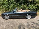 BMW 325i Cabrio, Schalter, Erstlack, Facelift - BMW aus 1991