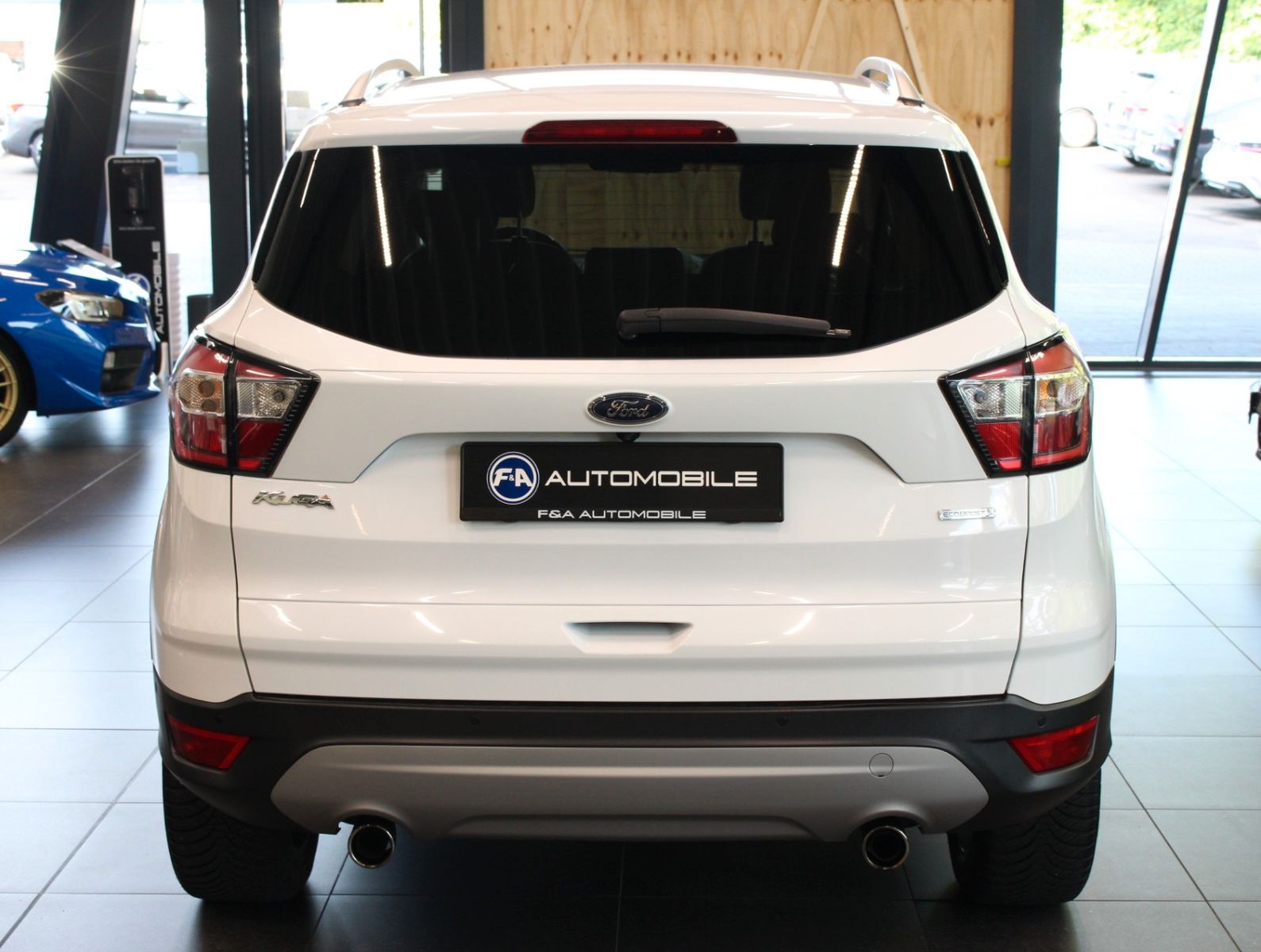 Fahrzeugabbildung Ford Kuga 1,5 EcoBoost 4x2 Titanium*Kamera*Navi