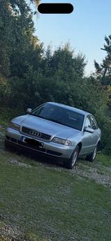 Audi A4 B5. 2,4 L v6 tüv 8/25 - Audi A4 aus 1998: 2.8