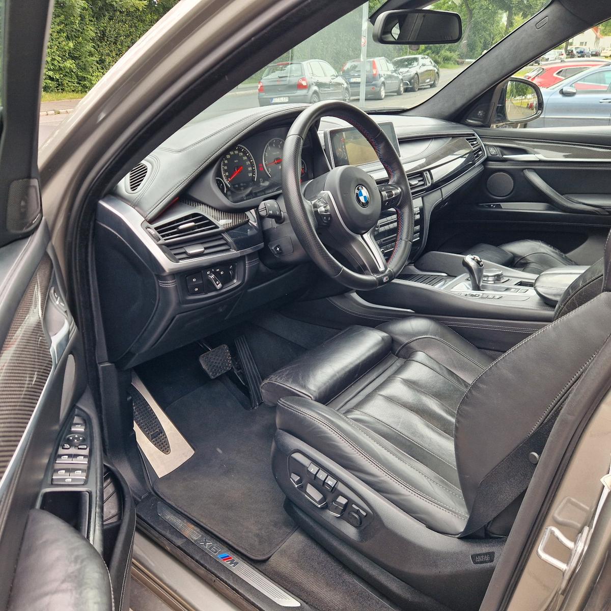BMW X6 M Unfallfre*Alcantara*Carbon*HarmanKardon*HUD