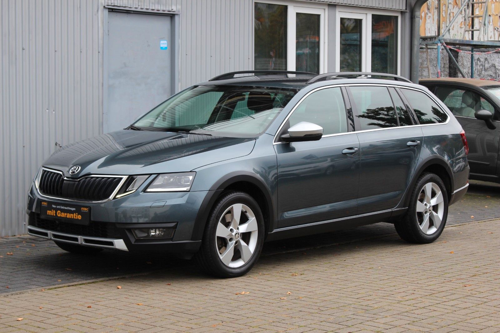 Skoda Octavia 2.0 TDI DSG 4x4 Scout Combi