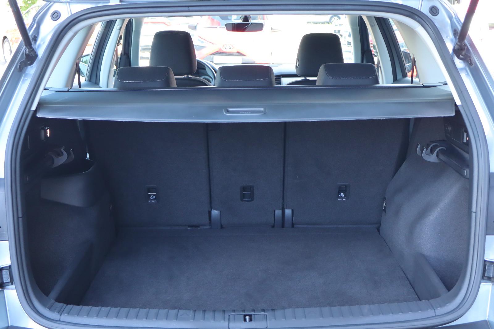Skoda Kodiaq 2.0 TSI Ambition 4x4 DSG ! AHK+Navi !