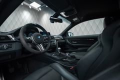 M4 Coupé SPECIAL CARBON M-PERFORMANCE KEIN OPF!!