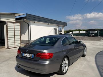 BMW 320 - 8