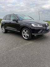 Volkswagen Touareg 3.0 V6 TDI V6 7P R-Line  - Volkswagen Touareg: 7p