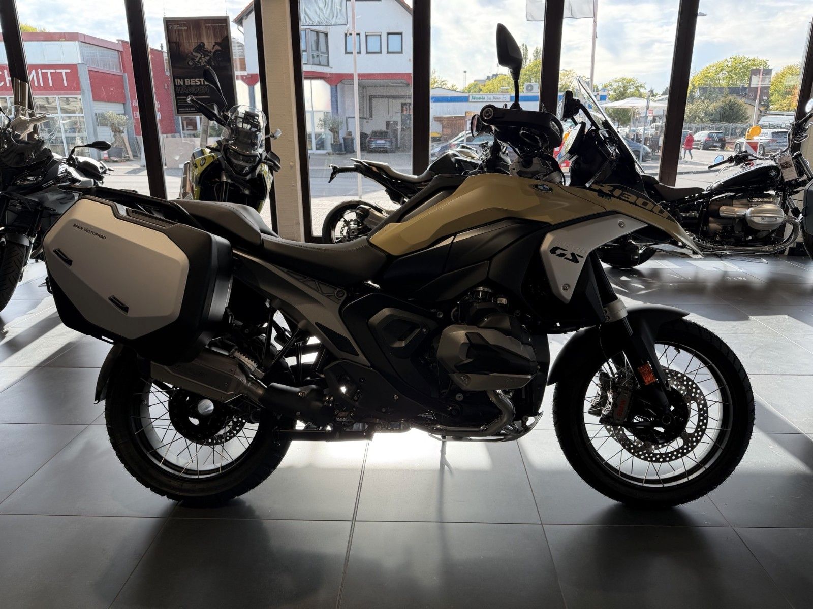Fahrzeugabbildung BMW R1300GS ASA Sonder Edi. inkl. Koffer/Remus/Sitzb
