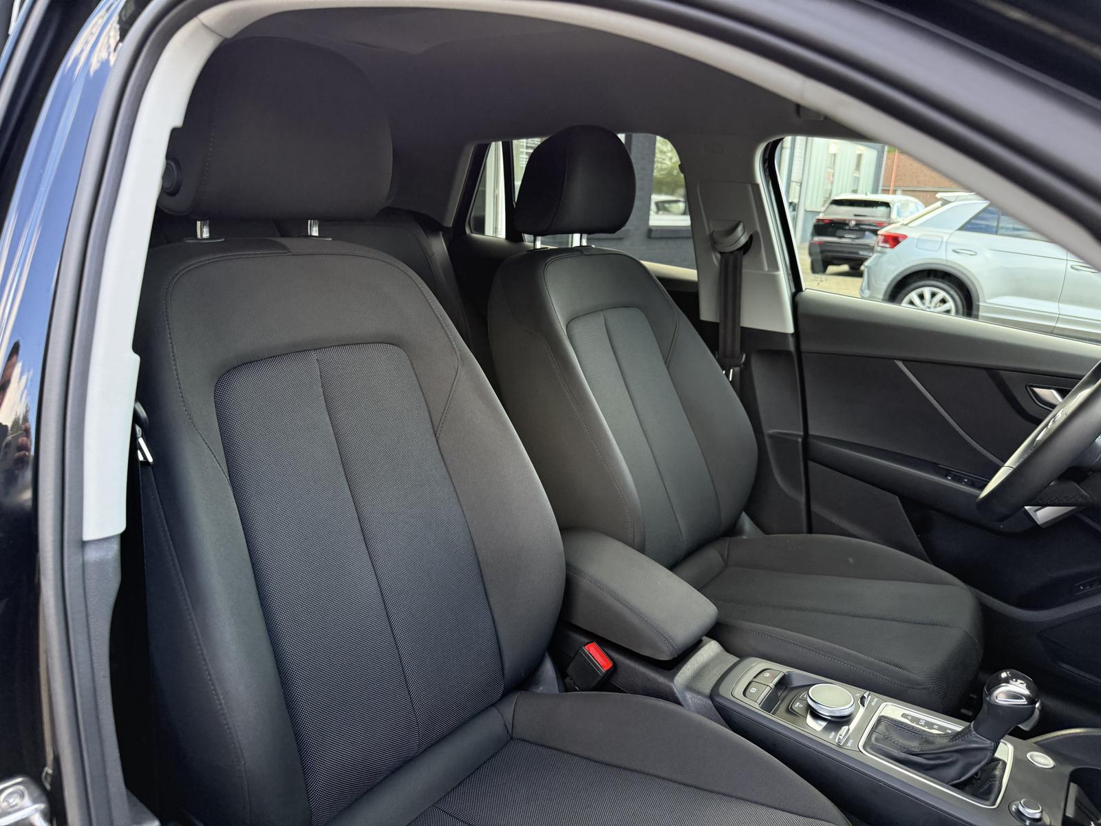 Audi Q2 35 TFSI Advanced,R-Kamera,Kessy,Navi,2-Zonen