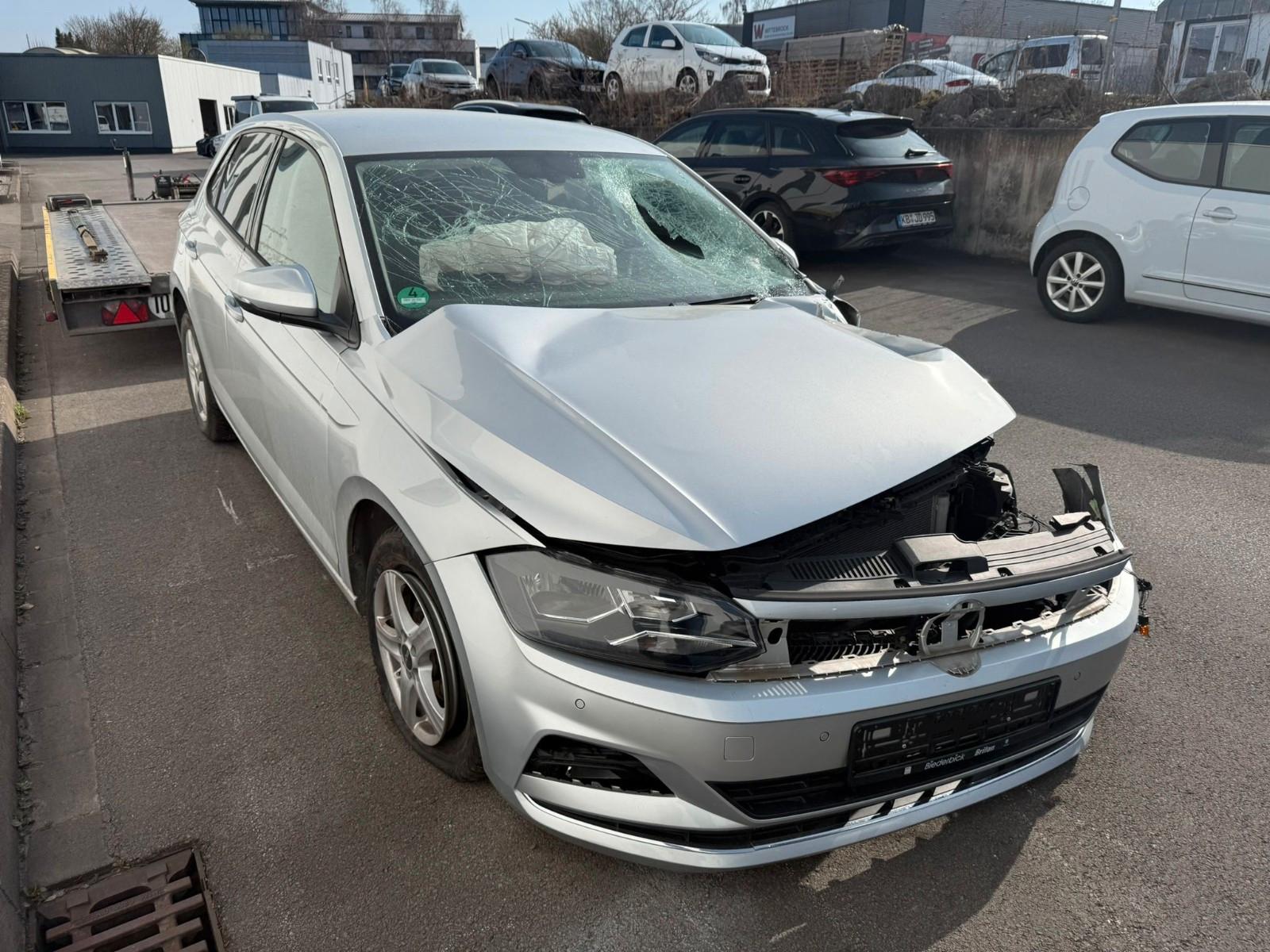 Volkswagen Polo VI Highline