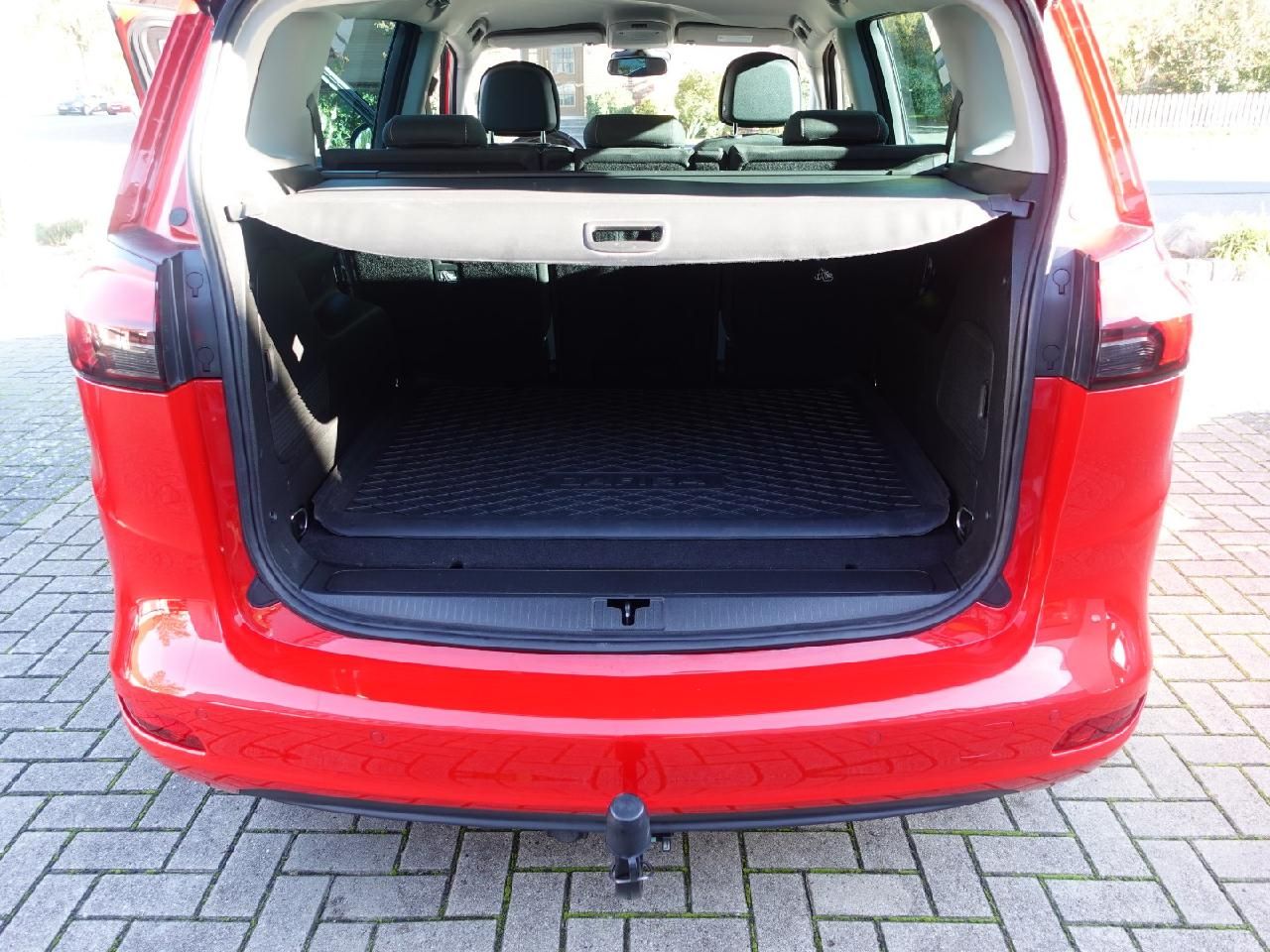 Fahrzeugabbildung Opel Zafira C 1,4 Innovation