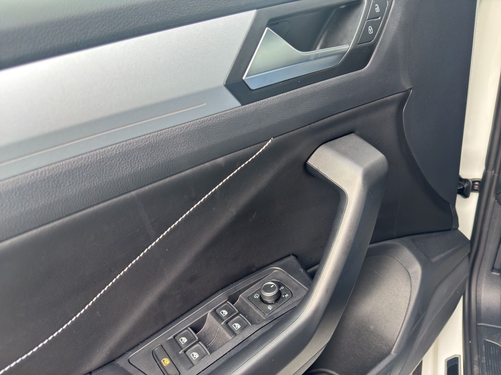 Volkswagen T-Roc - Bild 14