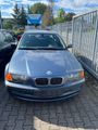 BMW 320i -