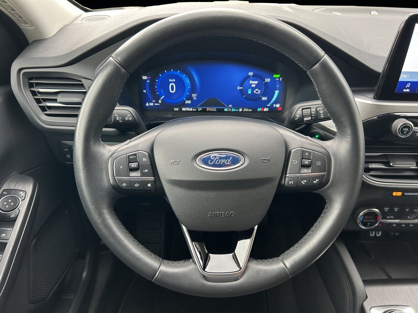 Fahrzeugabbildung Ford Kuga 2.5 PHEV Titanium X Aut./LED/KAMERA/NAVI/