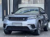 Land Rover Range Rover Velar R-Dynamic S Black LED Pano 22" - Land Rover Range Rover Velar R-Dynamic mit Diesel-Antrieb