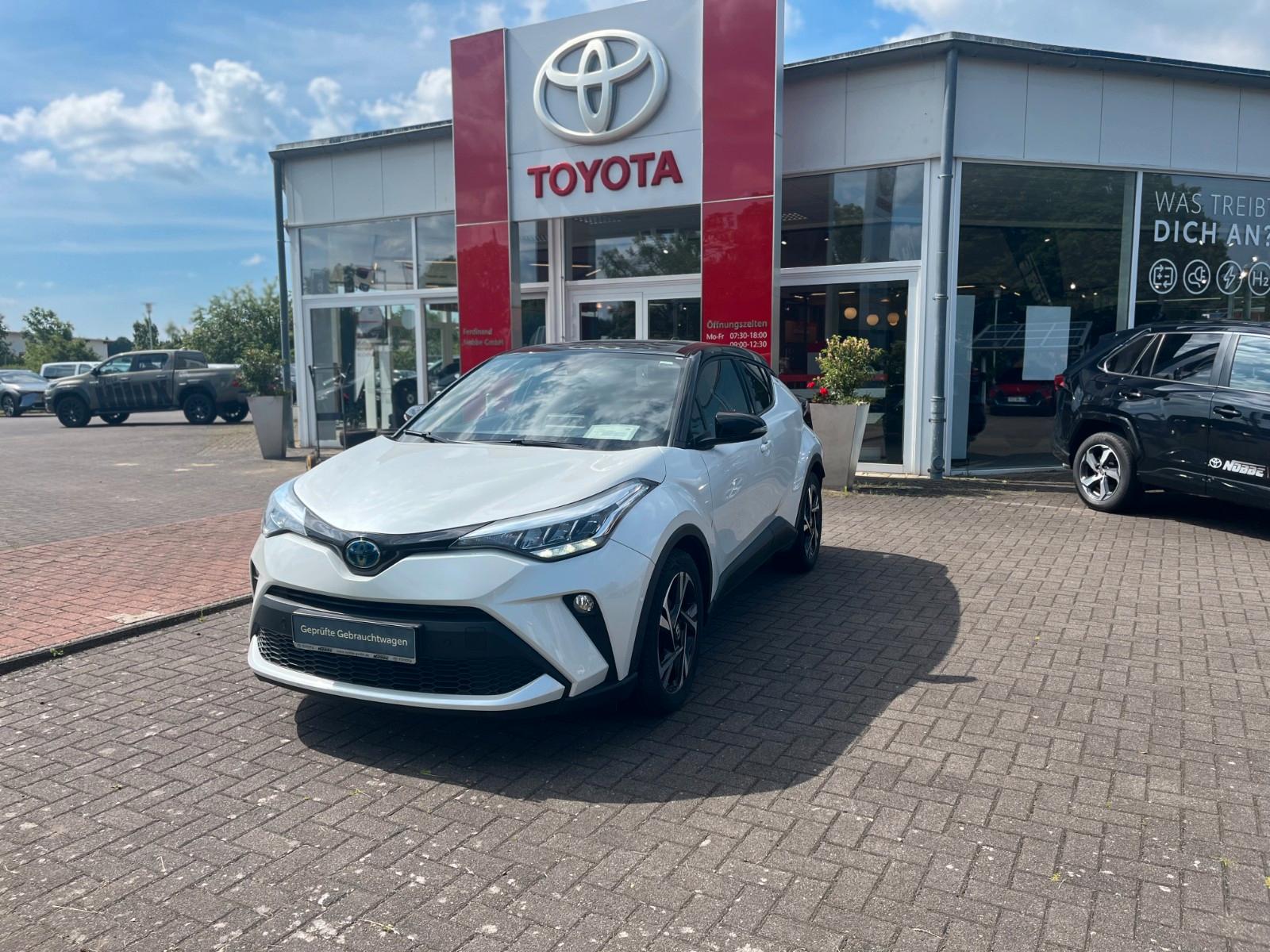 Toyota C-HR Hybrid Team D