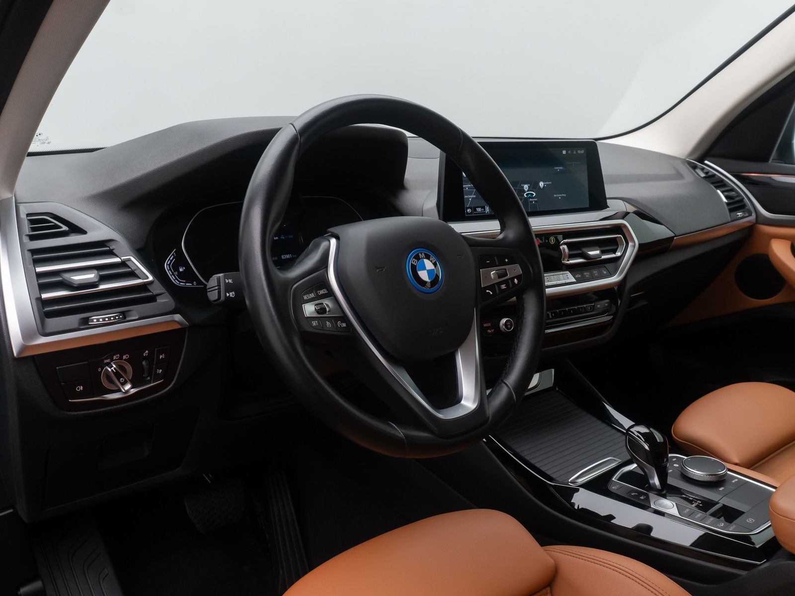 Fahrzeugabbildung BMW X3 xD30e Kamera DAB Sportsitz AHK Leder 18Zoll