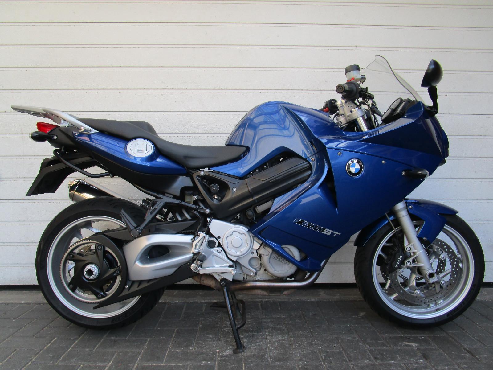 BMW F 800 ST    Extras    Gepflegt