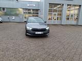 Skoda Octavia Combi 2.0 TDI DSG SPORTLINE #HEAD-UP #AR - Skoda Octavia Jahreswagen mit Diesel-Antrieb