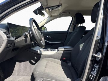 BMW 318 - 12