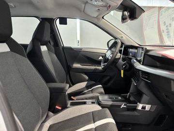 Fotografie 5 des Opel Frontera 1.2 DI Hybrid 48V eDCT GS Tech Paket