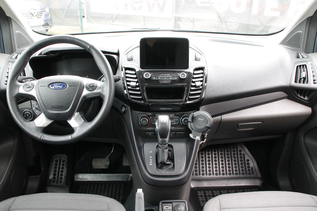 Fahrzeugabbildung Ford Tourneo Connect (CHC) Titanium