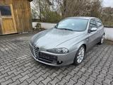Alfa Romeo Zahnriemen neu | viele Neuteile | Getriebe neu - graue Alfa Romeo 147