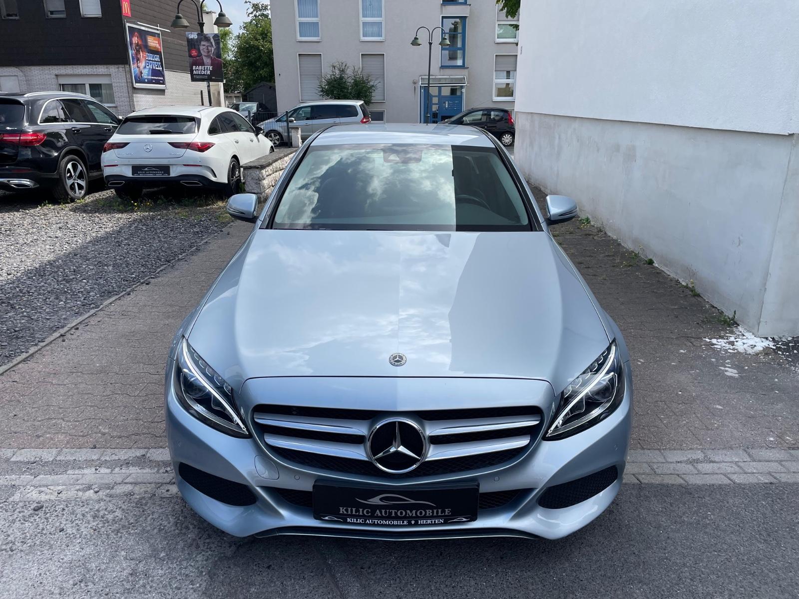 Mercedes-Benz C 220 BlueTec / d 2.Hand*LED*AHK*Navi*Leder