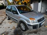 Ford Fusion 1,6 16V + Autom. + - Ford Fusion von privat