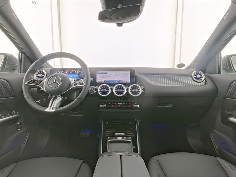 Fahrzeugabbildung Mercedes-Benz GLA 220 d 4M*AHK*Distronic*Totwinkel*360*Easy-Pa