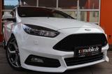 Ford FOCUS TURNIER ST* LEDER SPORT PAKET* BI-XENON* - Ford Focus: Sport