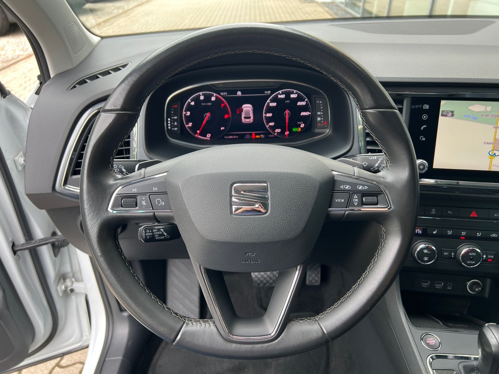 Fahrzeugabbildung SEAT Ateca Style 1.5 TSI ACT DSG *AHK, ACC, BEATS, LE
