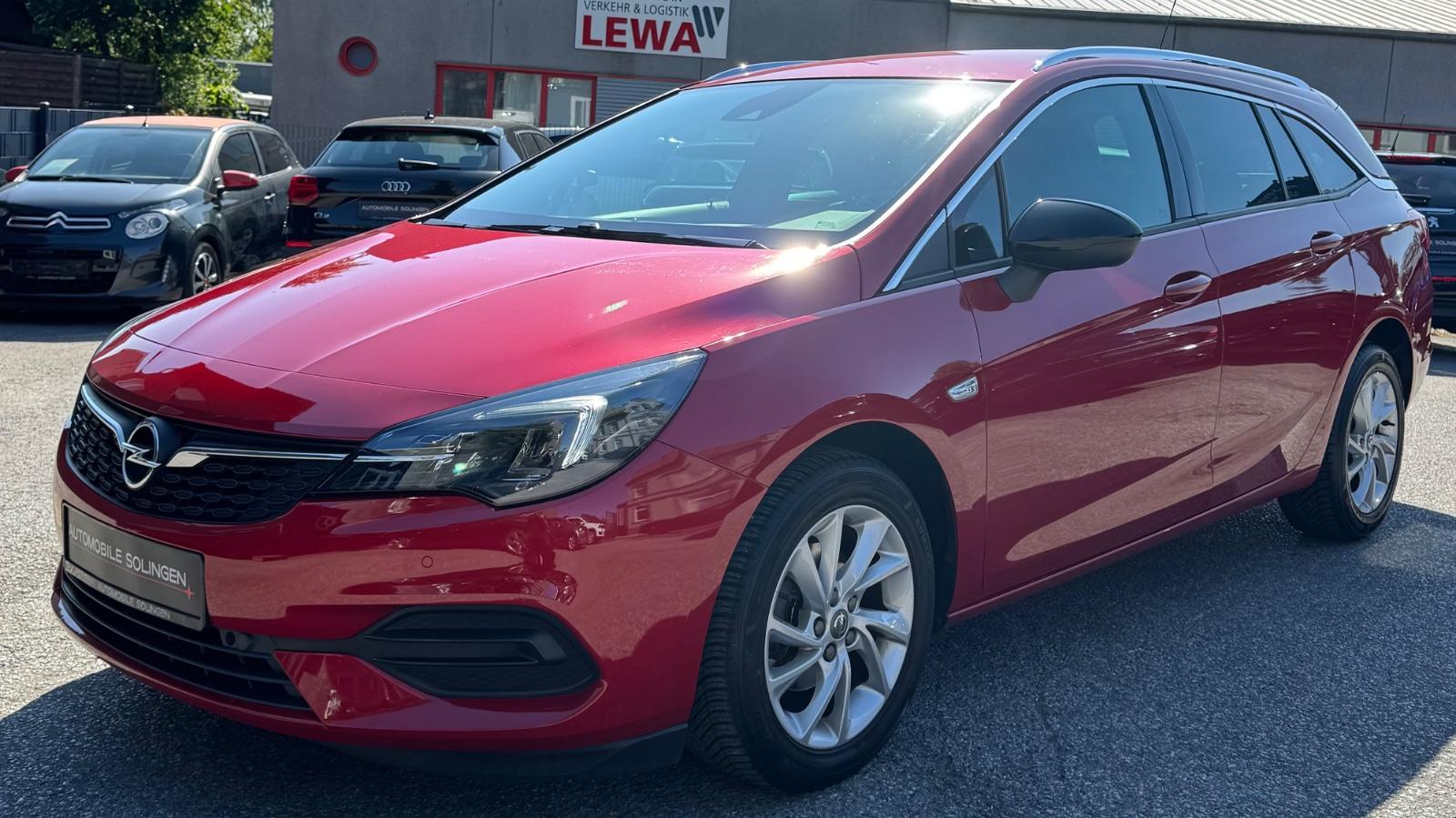 Opel Astra K Sports Tourer Elegance SHZ+RFK+PDC+LHZ+