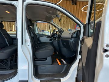 Renault Trafic *ServiceTÜV:NEU*UNFALLFREI*9-Sitzer*