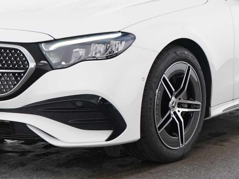 MERCEDES-BENZ E-Class 2025
