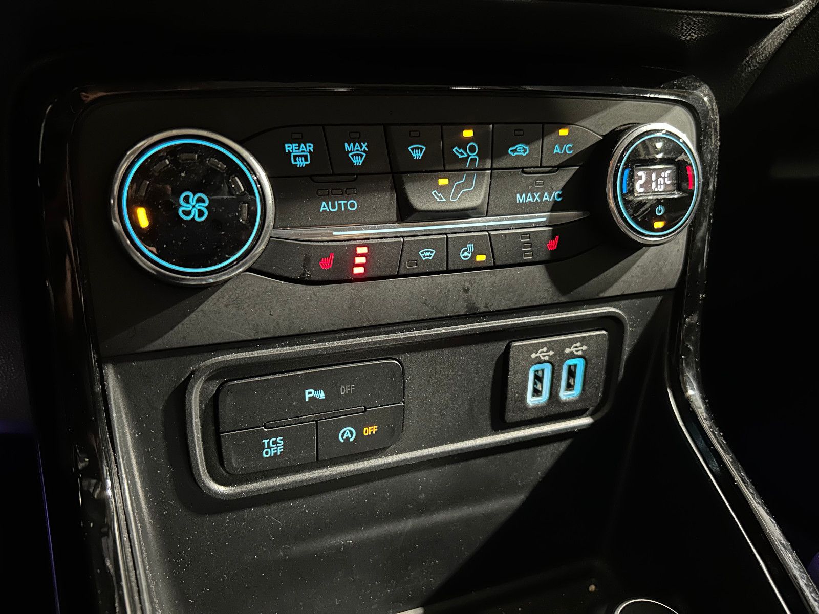 Fahrzeugabbildung Ford EcoSport ST-Line/KAMERA/NAVI/PANO/APPLE/SHZ
