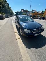 Mercedes-Benz auto mercedes - Mercedes-Benz 200 in München