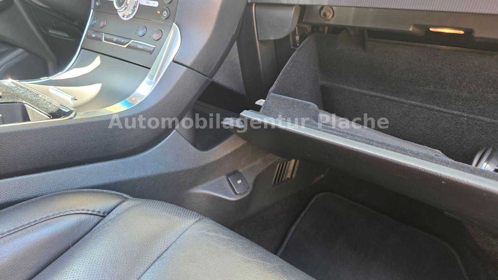Ford Edge Titanium 4x4 *Matrix/Kühlung/Standhzg/AHK*