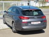 Hyundai i30 cw 1.0 T-GDI Select - Hyundai i30 in Augsburg