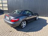 Mercedes-Benz SLK 250 BlueEFFICIENCY Automa-Navi-Xenon-Leder - graue Mercedes-Benz SLK 250