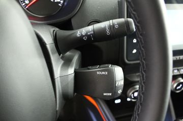 Fahrzeugabbildung Dacia Duster TCe150 EDC Extreme*Navi*Sitzhzg*