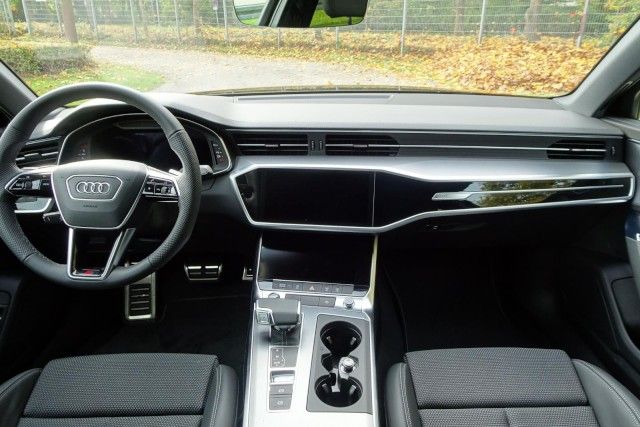 Fahrzeugabbildung Audi A6 Lim. sport 40 TFSI 150kW S-tr. S-line Navi Ma