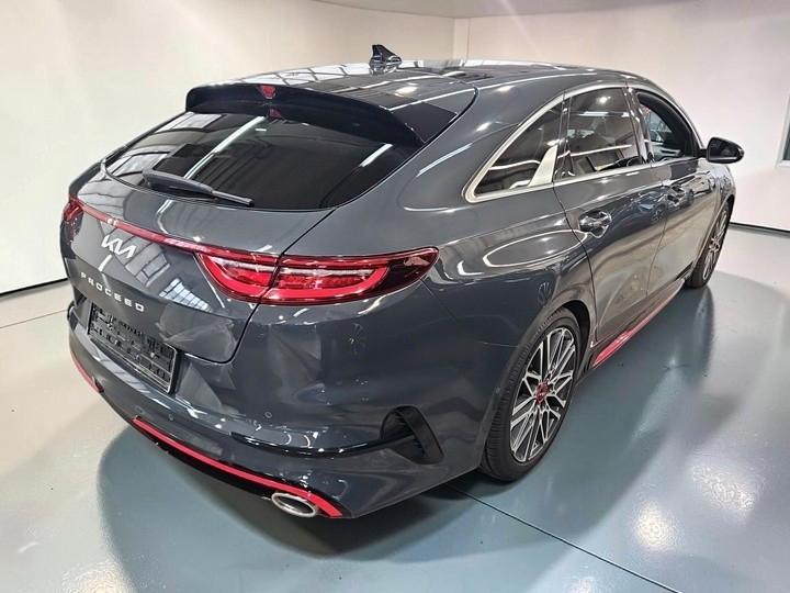 Kia pro cee'd / ProCeed GT SW*PANO*AHK*ACC*VIRTUAL