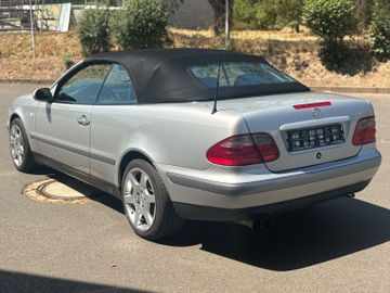 Mercedes CLK 230 - 7