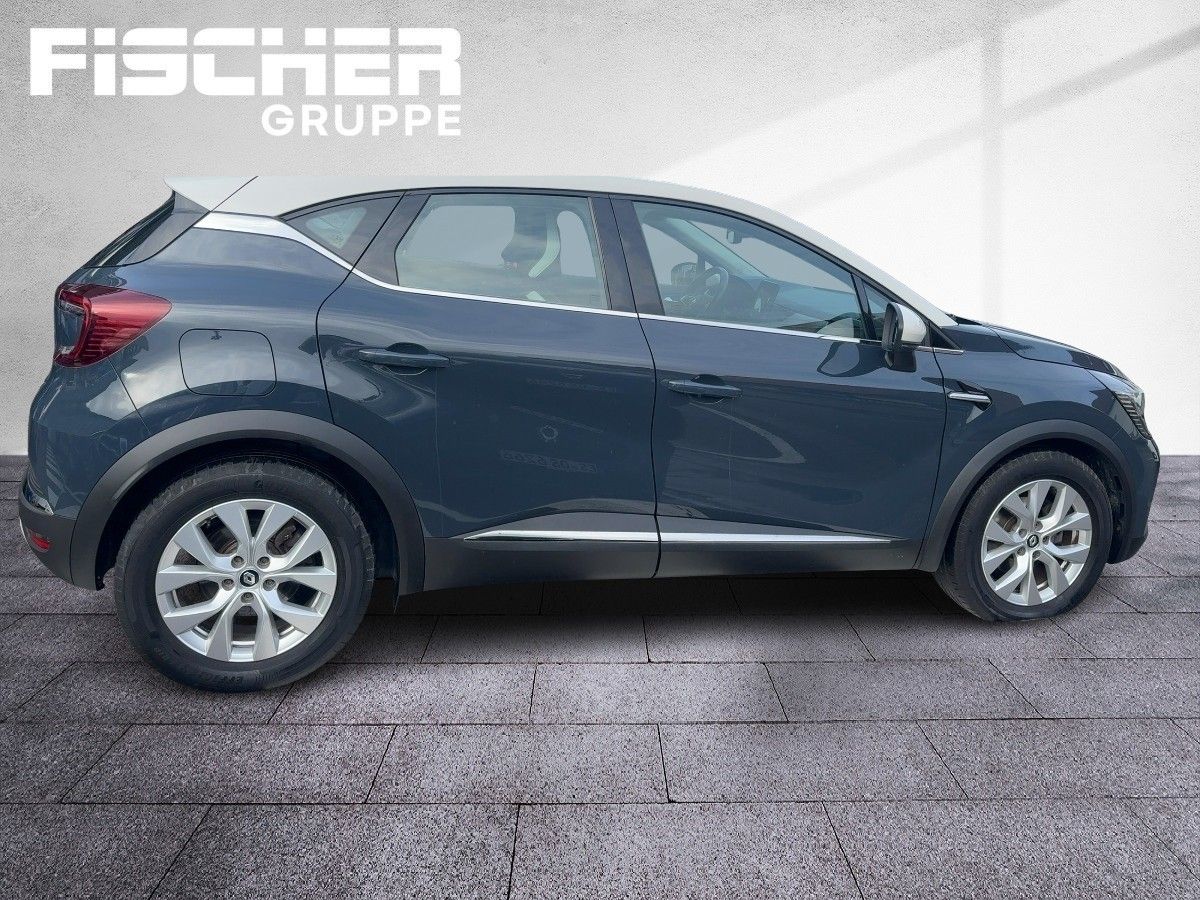 Fahrzeugabbildung Renault Captur INTENS Plug-in 160