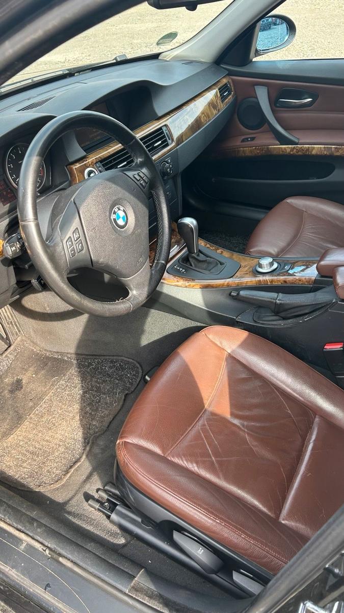 BMW 325 2005 — photo 7