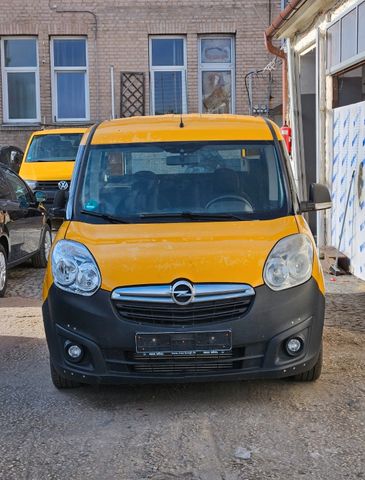 Opel Combo D Selection L2H1 2,0 CDTI 135 PS