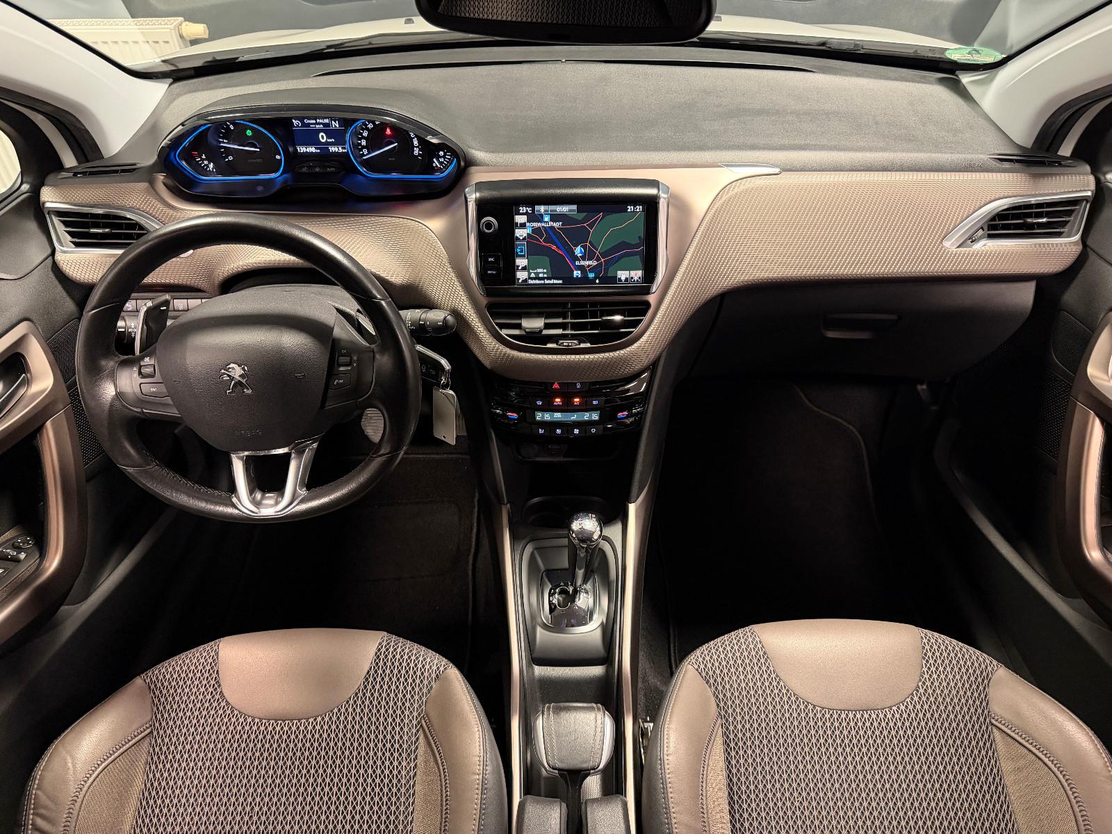 Peugeot 2008 Allure 1.6 e-HDi Automatik /2.HD/LED/SITZHZ