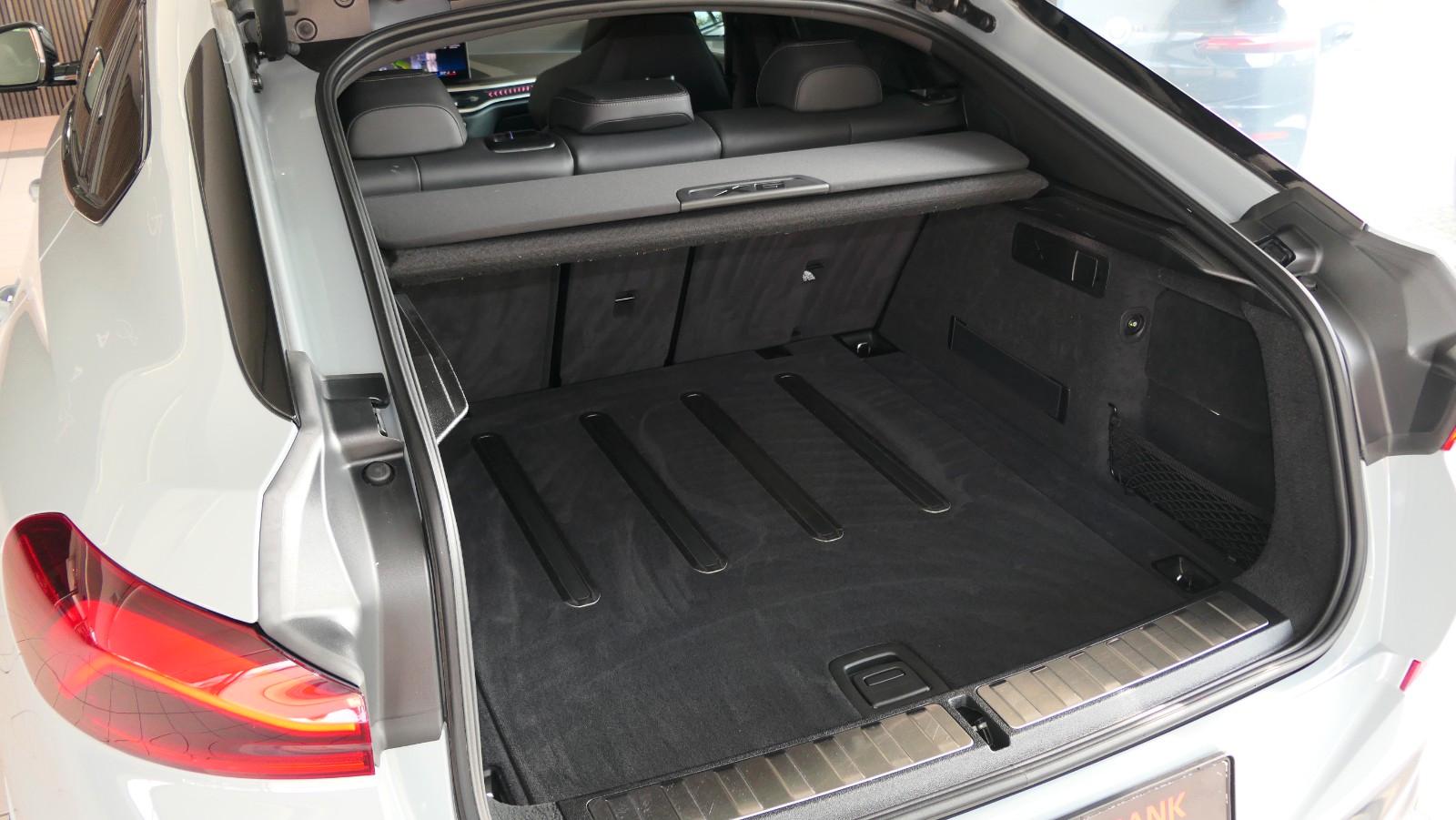 BMW X6 30 d xDrive M Sport|SKY-Lounge|ICONIC|22"|360