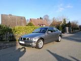 BMW 325i 2Hd*Xen*eSportsitz+Lord*SD*PDC*Himmel schw - BMW 325 in Hamburg