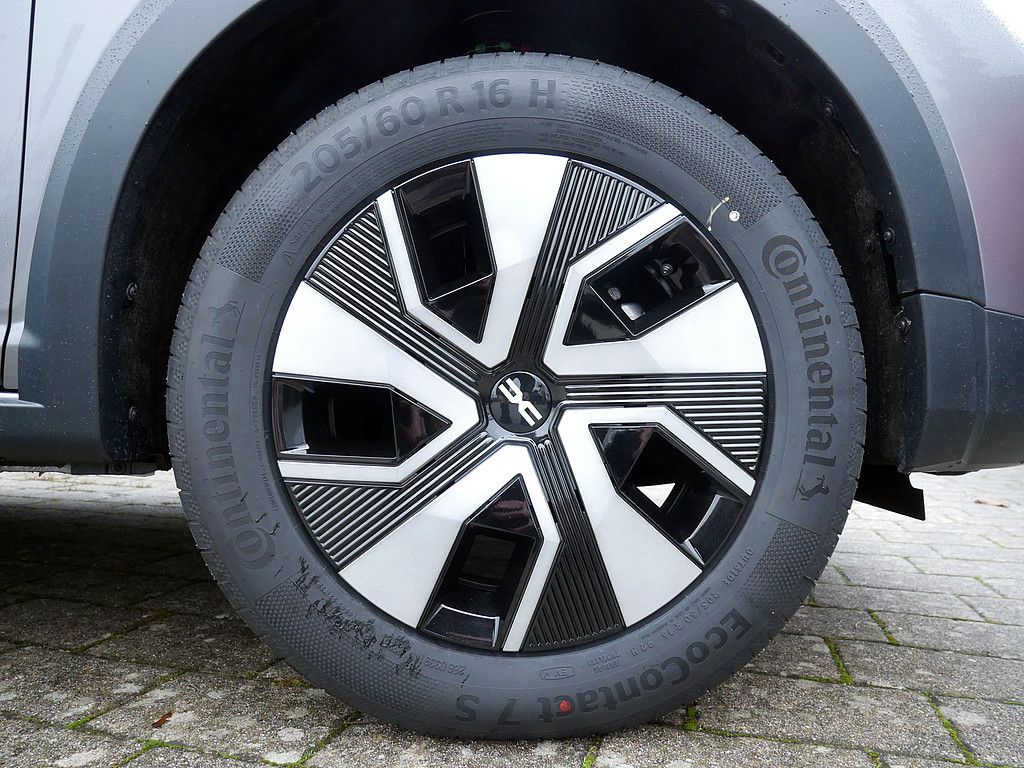 Fahrzeugabbildung Dacia Sandero Stepway Expression TCe 110 FACELIFT 2026