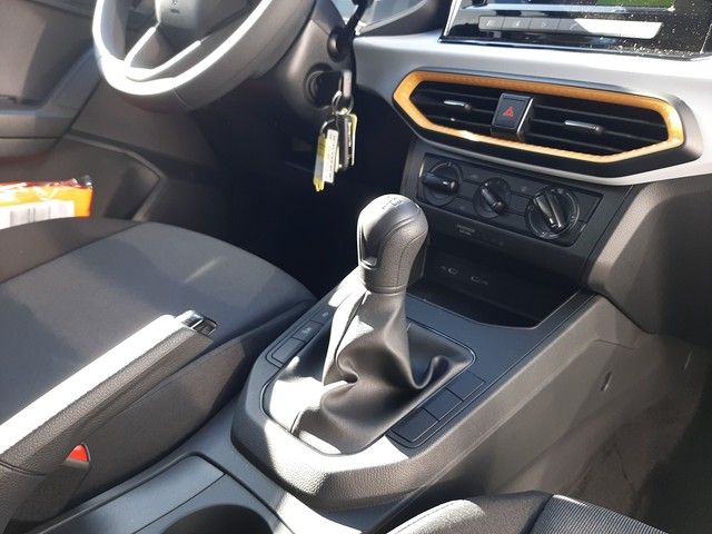 Fahrzeugabbildung Seat Ibiza Hola 1.0MPI LED MFL PDC Klima DAB+ 0,99%